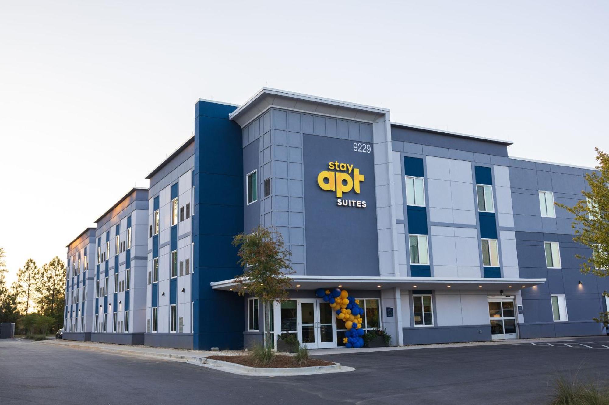 Stayapt Suites Pensacola-Uwf/Florida Hospital Area Ferry Pass Εξωτερικό φωτογραφία